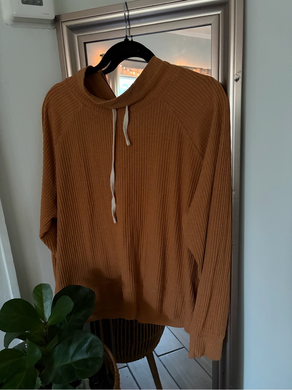 Jane & Delancey XL Orange Ribbed Hooded Cropped Pullover